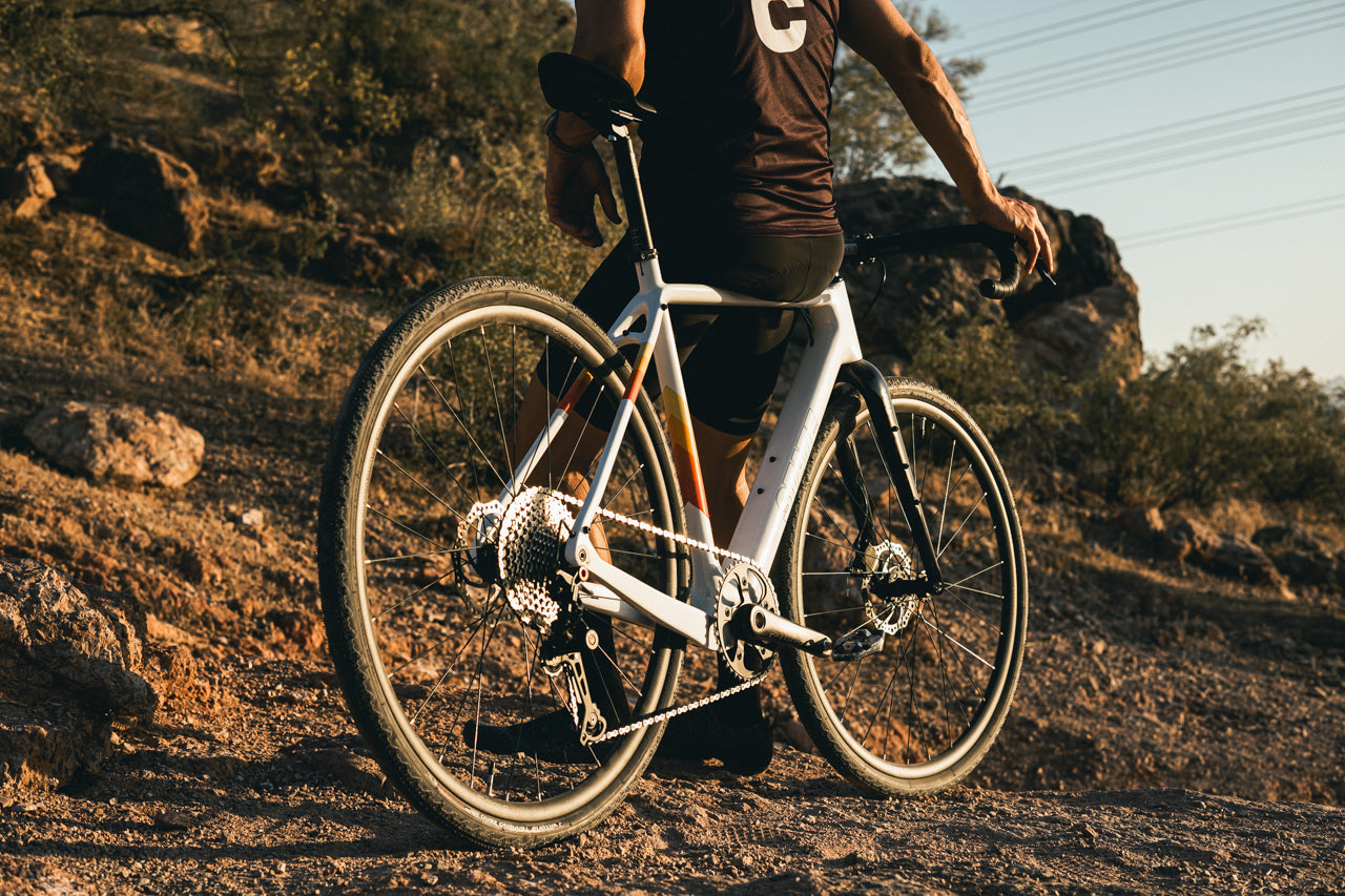 Carbon All-Road - White / Ember (650b / 700c)