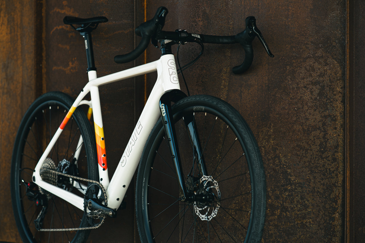 Carbon All-Road - White / Ember (650b / 700c)