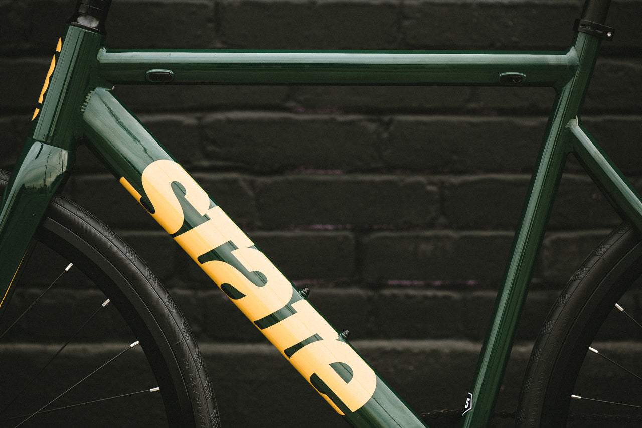 6061 Black Label v3 - Green / Gold