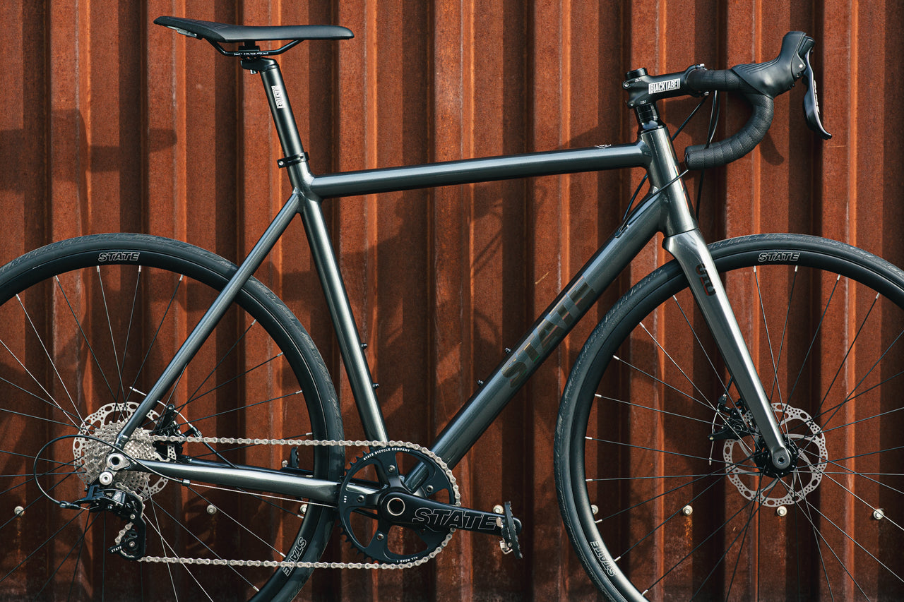 Undefeated Disc Road - Graphite / Prism